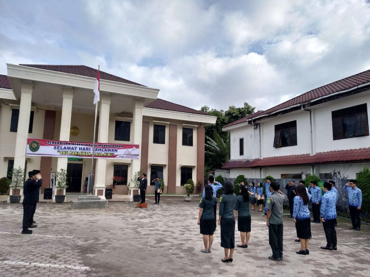 UPACARA PERINGATAN HARI PAHLAWAN TAHUN 2019 PENGADILAN NEGERI BALIGE KELAS II